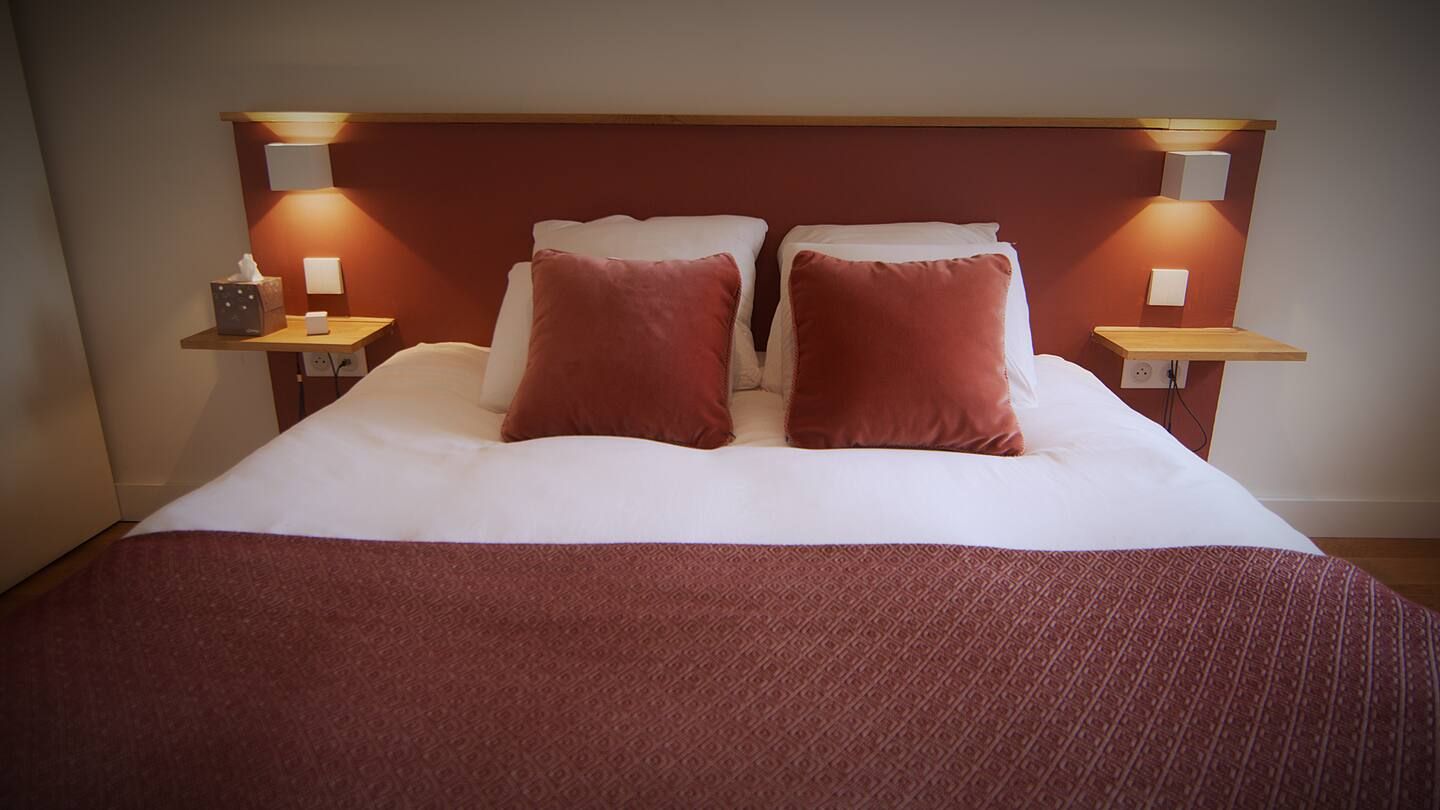 Chambre avec lit queen size